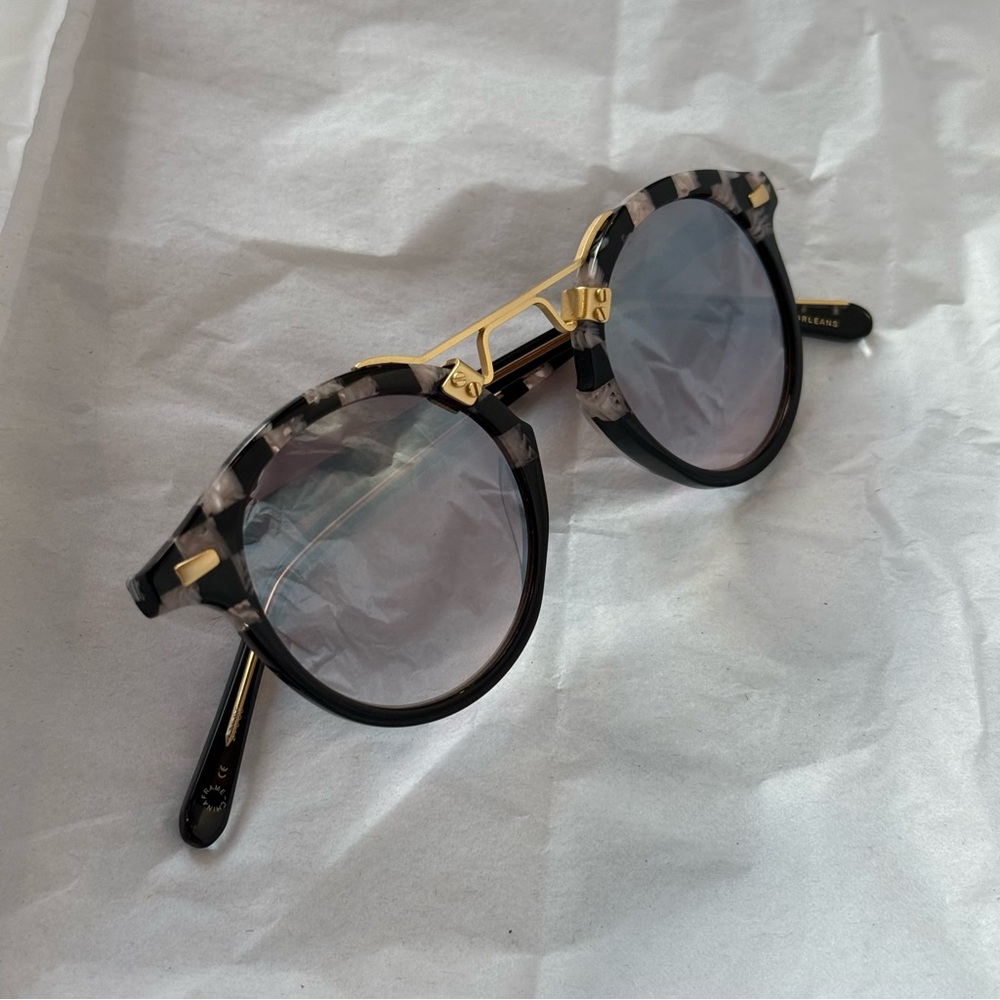 Krewe - St. Louis mirrored 18K sunglasses with extra travel case